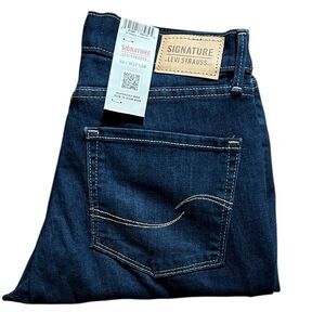 NEW Levi's Signature Curvy Skinny Jeans